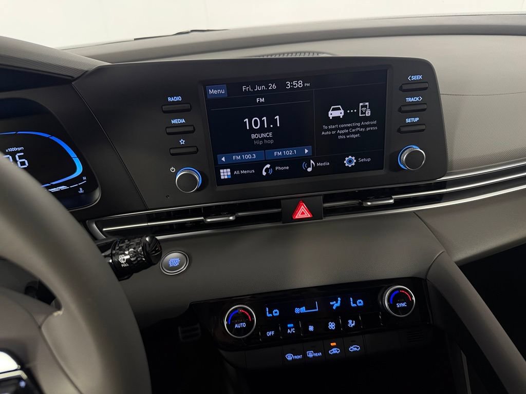 Used 2026 Hyundai Elantra Sport FWD image 19
