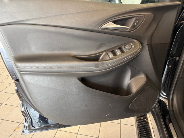 Used 2021 Buick Encore GX Preferred w/ Cold Weather Comfort Package image 14