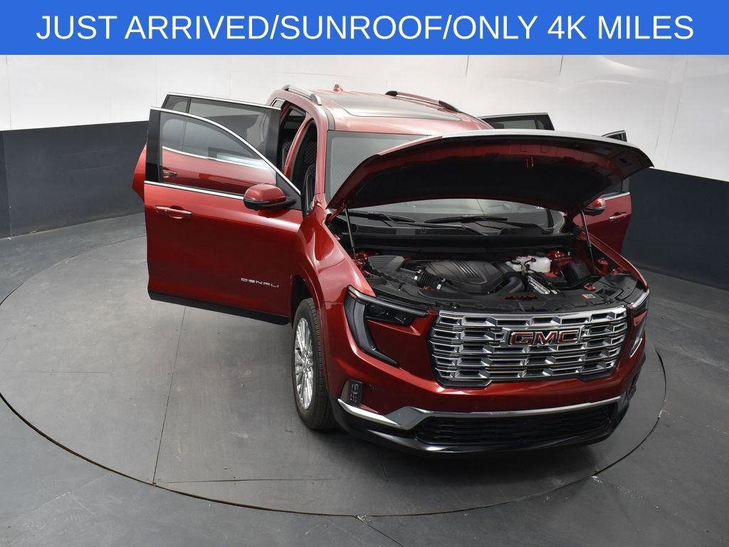 Used 2026 GMC Acadia Denali w/ Super Cruise Package image 8