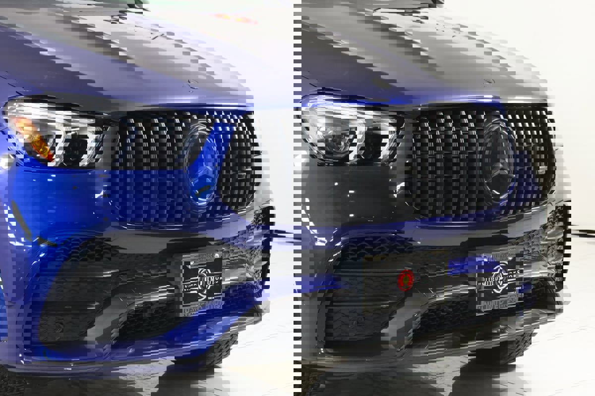 Used 2022 Mercedes-Benz GLE 53 AMG 4MATIC w/ 3rd Row Seat Package image 54