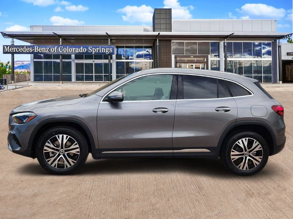 Used 2026 Mercedes-Benz GLA 250 4MATIC image 4
