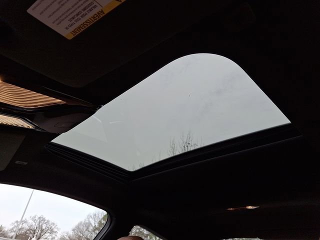 Used 2024 BMW 430i xDrive Coupe w/ Premium Package image 17