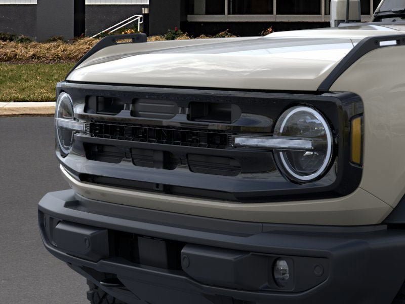 New 2025 Ford Bronco Outer Banks w/ Sasquatch Package AWD/4WD image 19