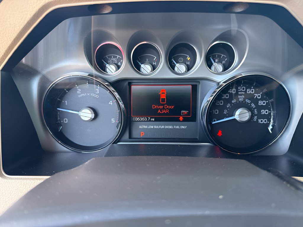 Used 2016 Ford F250 Lariat w/ Lariat Ultimate Package AWD/4WD image 14
