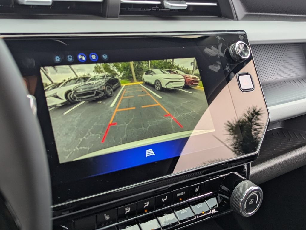 New 2027 Chevrolet Bolt LT w/ Comfort Package FWD image 12