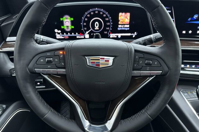 Used 2023 Cadillac Escalade Premium Luxury Platinum image 23