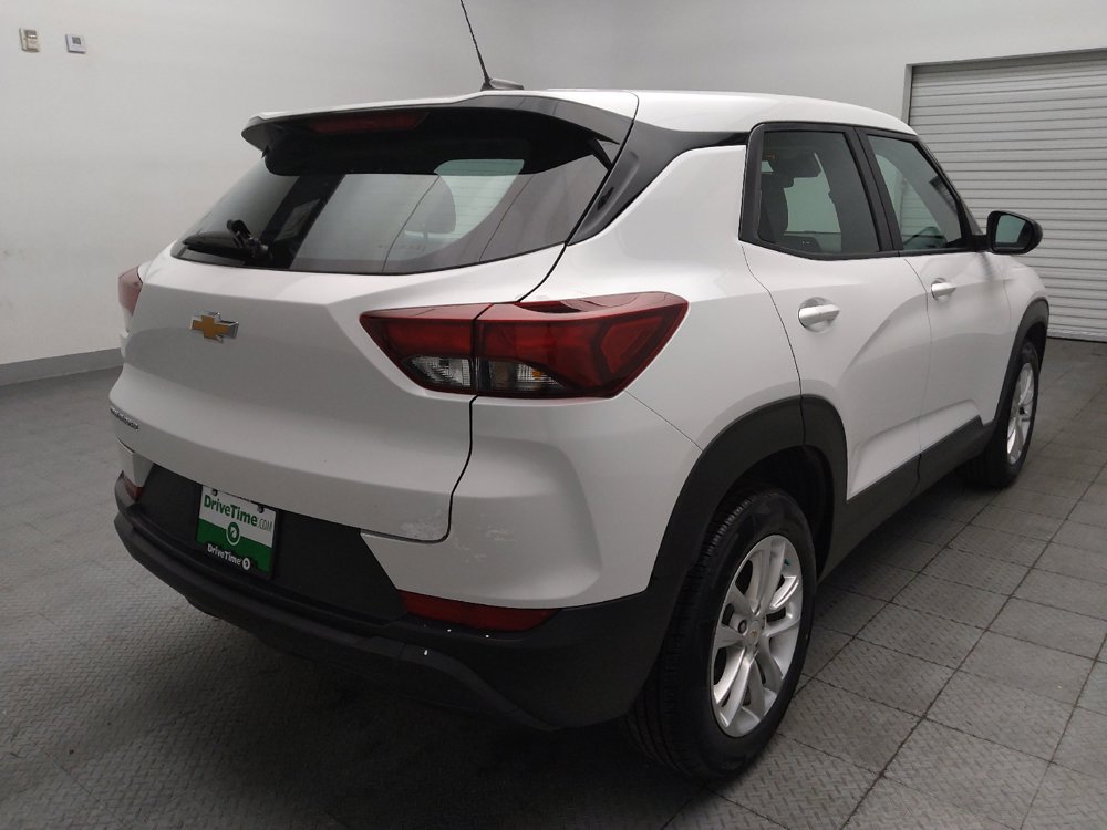 Used 2024 Chevrolet TrailBlazer LS FWD image 9