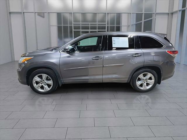 Certified 2016 Toyota Highlander Limited Platinum w/ Protection Package #3 AWD/4WD image 5