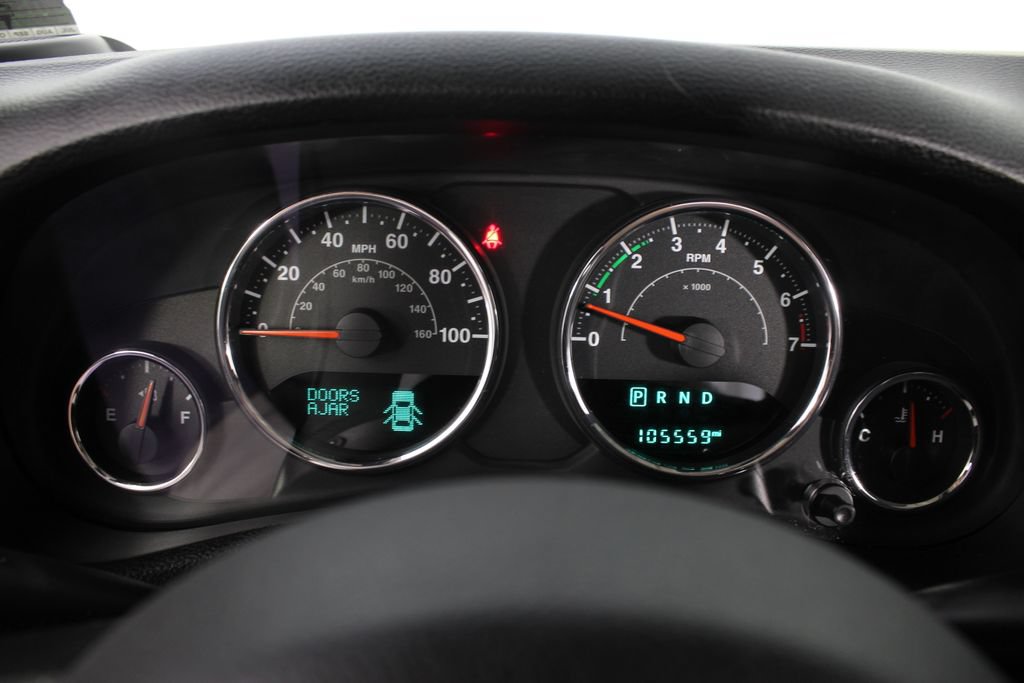 Used 2016 Jeep Wrangler Unlimited Sport w/ Max Tow Package AWD/4WD image 9
