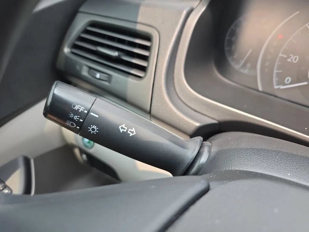 Used 2013 Honda CR-V LX image 20