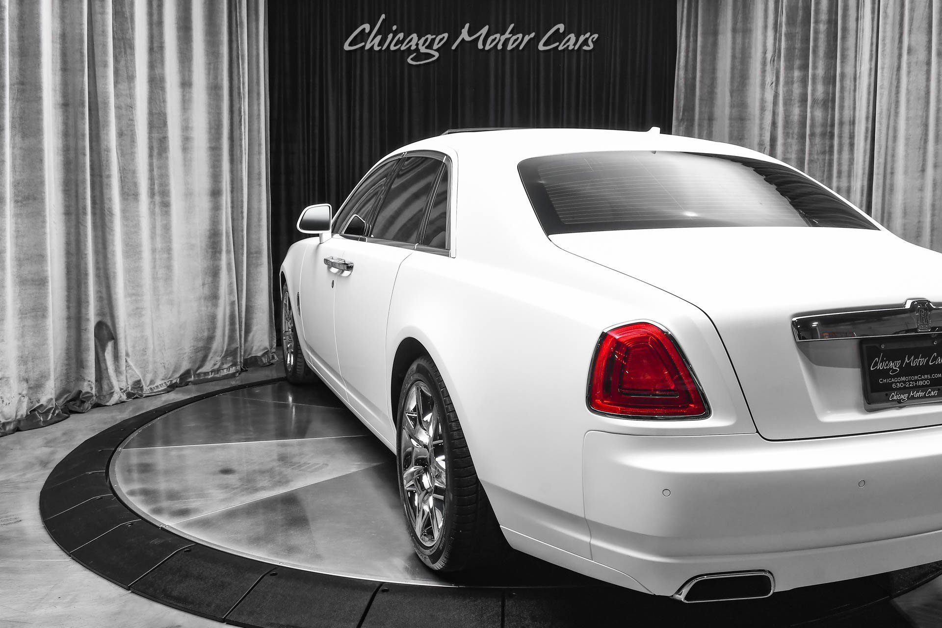 Used 2012 Rolls-Royce Ghost Sedan Panoroof Starlight Headl image 45
