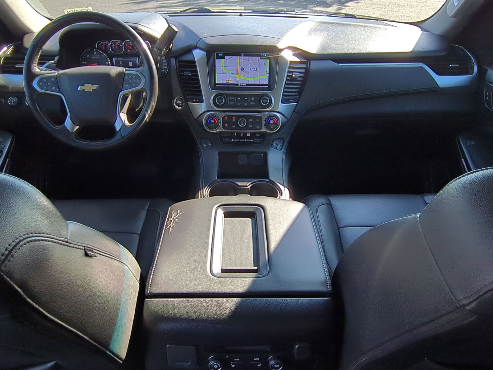 Used 2018 Chevrolet Suburban LT w/ Luxury Package image 24