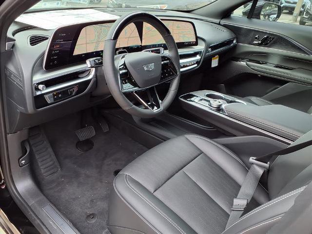 New 2026 Cadillac Lyriq Luxury RWD image 12