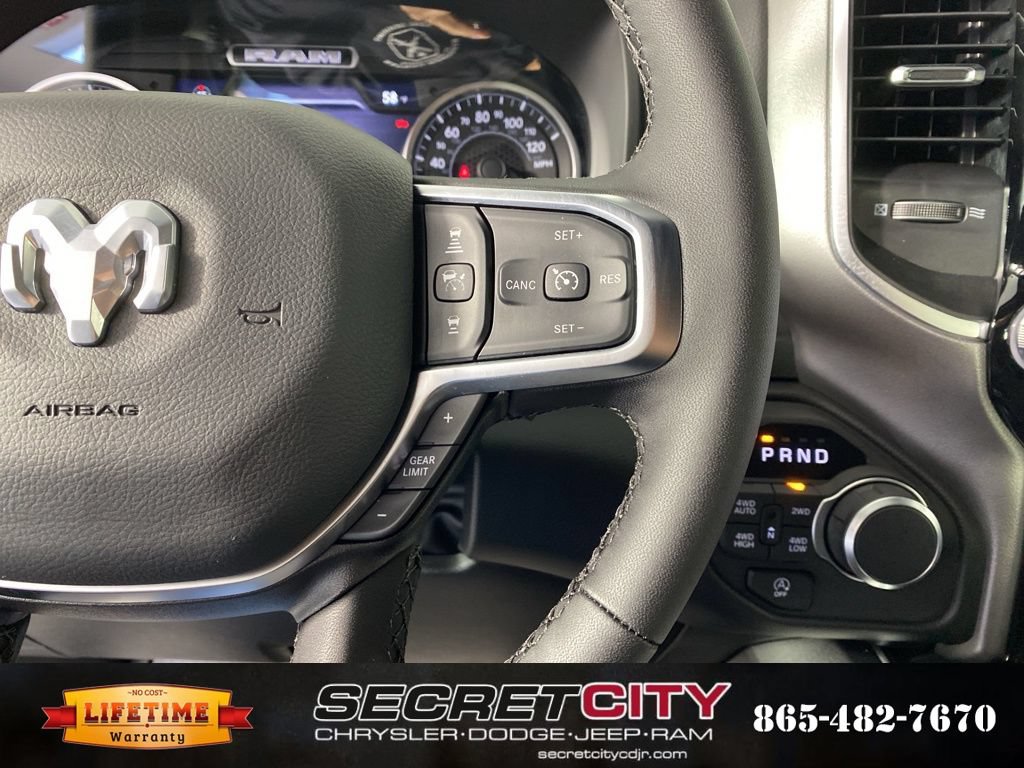 New 2026 RAM 1500 Big Horn AWD/4WD image 17