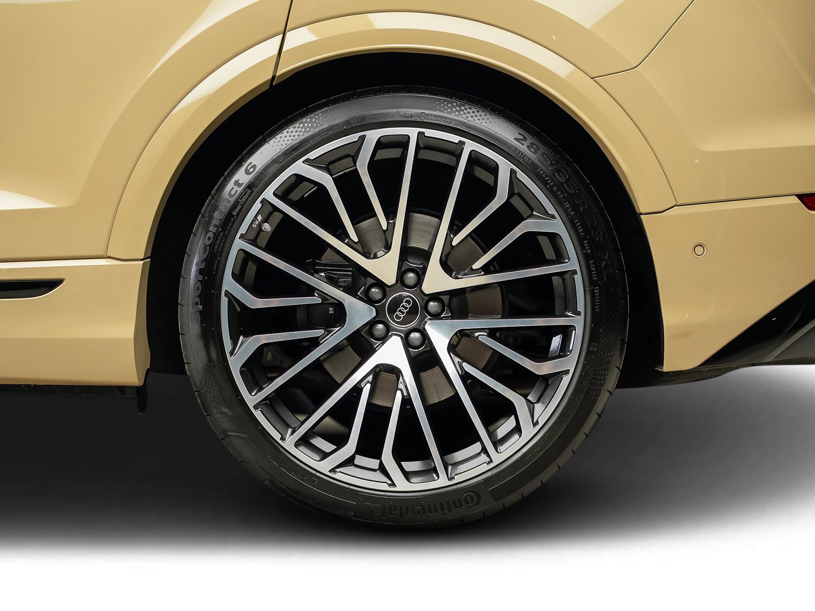 Used 2024 Audi SQ8 Prestige image 27