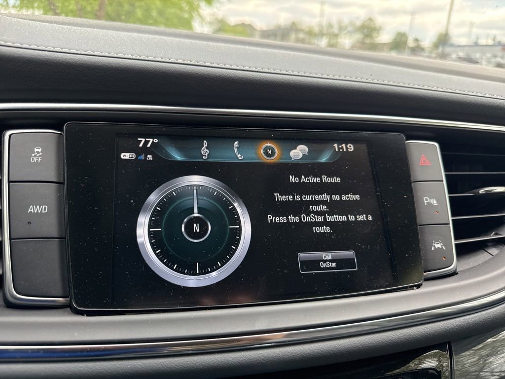 Used 2018 Buick Enclave Premium AWD/4WD image 31