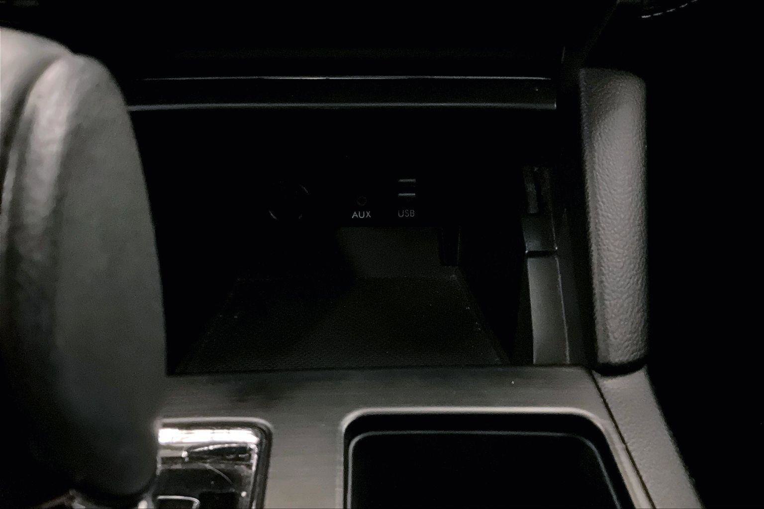 Used 2018 Subaru Outback 2.5i Limited image 32