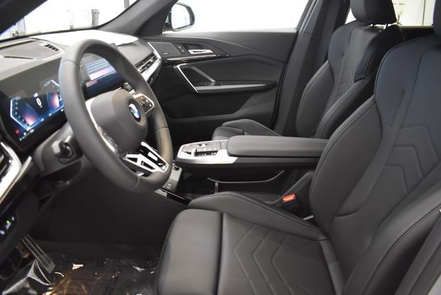 New 2026 BMW X2 xDrive28i w/ M Sport Package AWD/4WD image 22