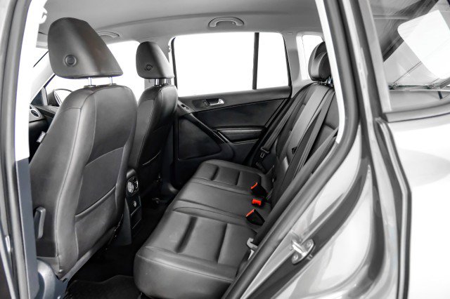 Used 2014 Volkswagen Tiguan S AWD/4WD image 32