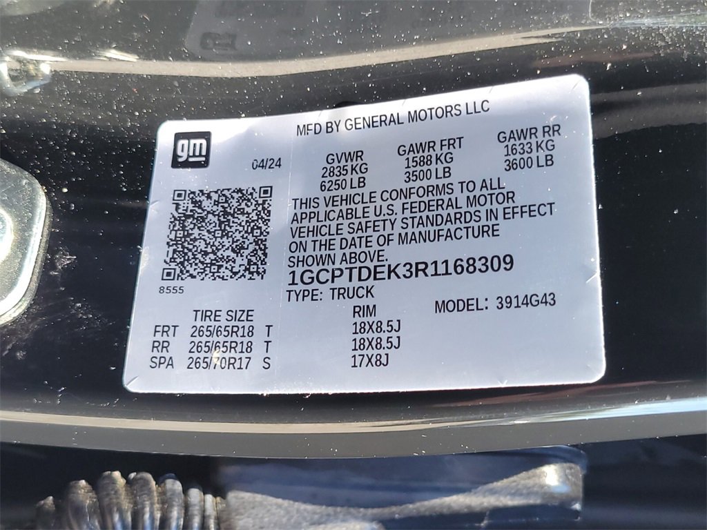 Used 2024 Chevrolet Colorado Z71 w/ Z71 Convenience Package 2 image 28