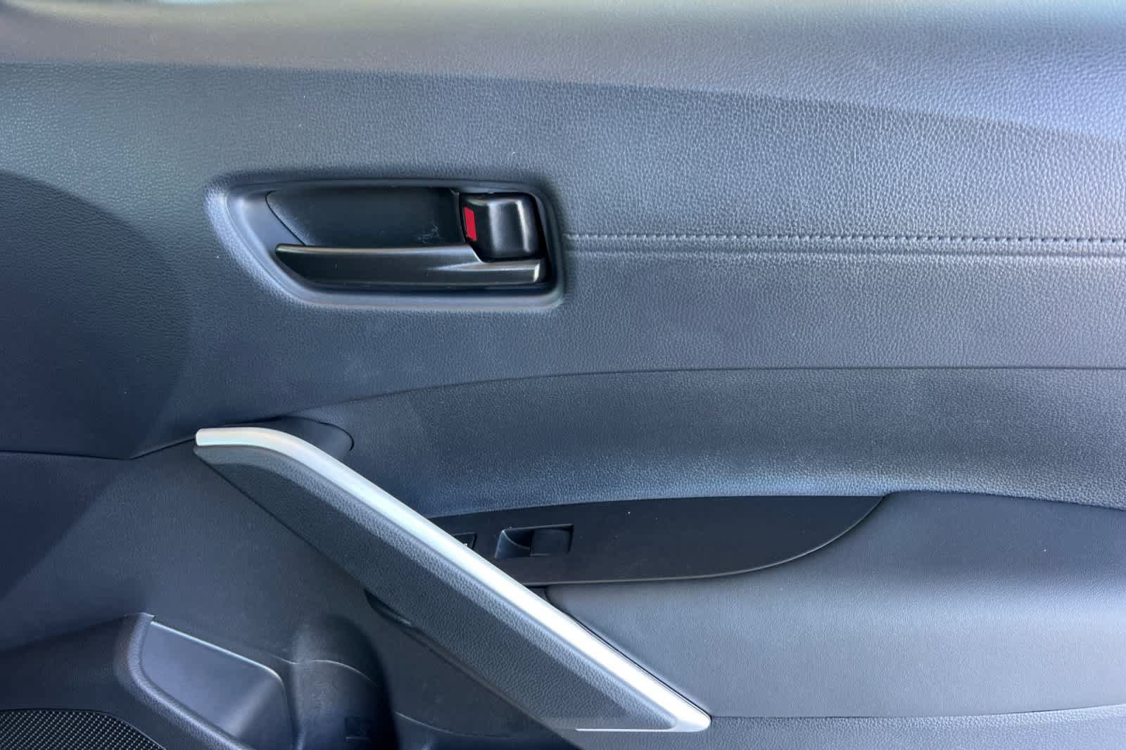 New 2026 Toyota Corolla Cross LE w/ Moonroof Package FWD image 16