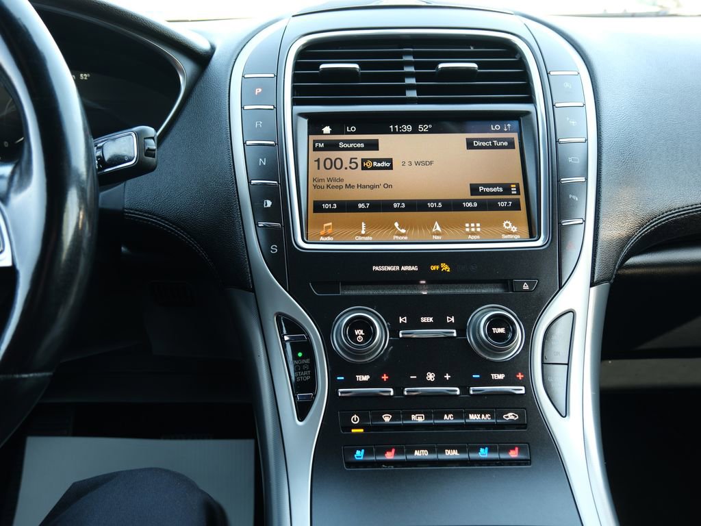 Used 2019 Lincoln Nautilus Reserve image 19