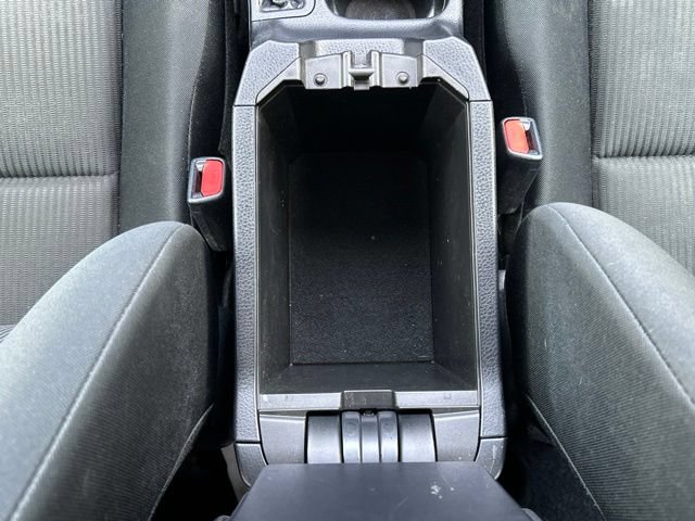 Used 2018 Toyota RAV4 LE w/ All Weather Liner Package AWD/4WD image 54