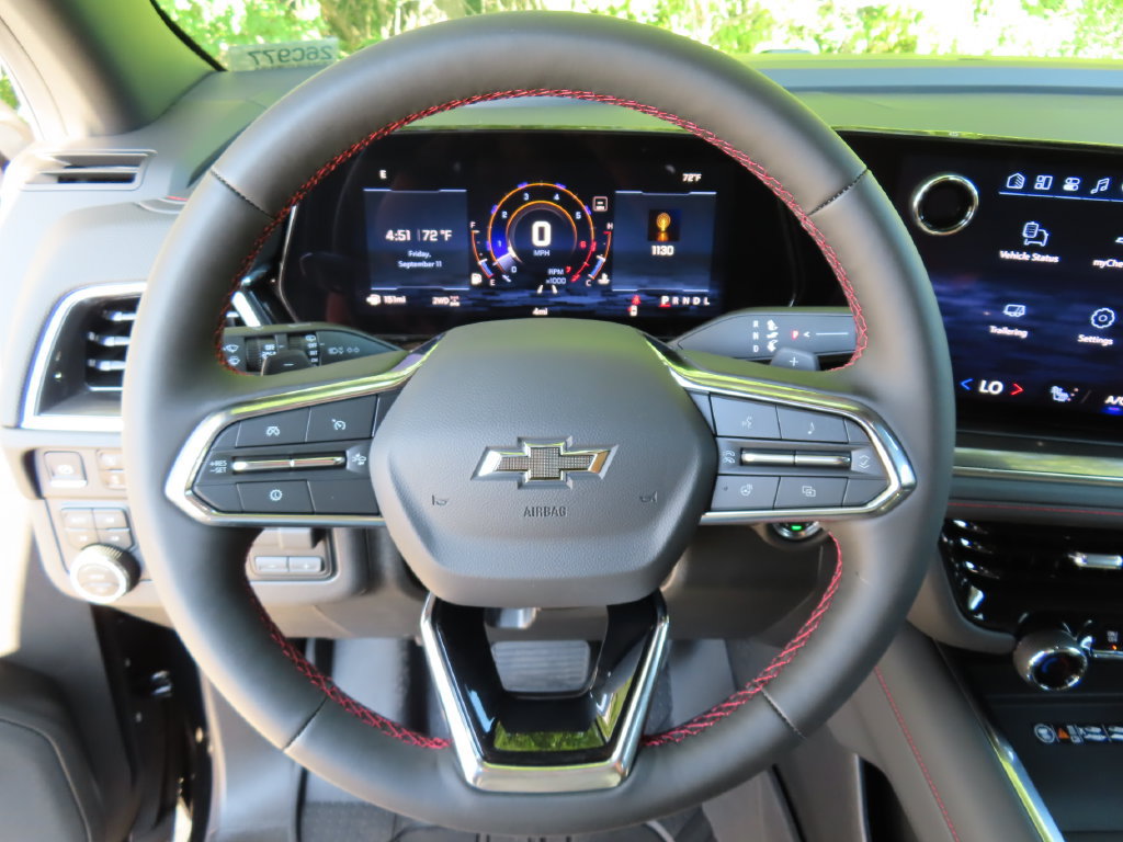 New 2026 Chevrolet Suburban RST AWD/4WD image 4