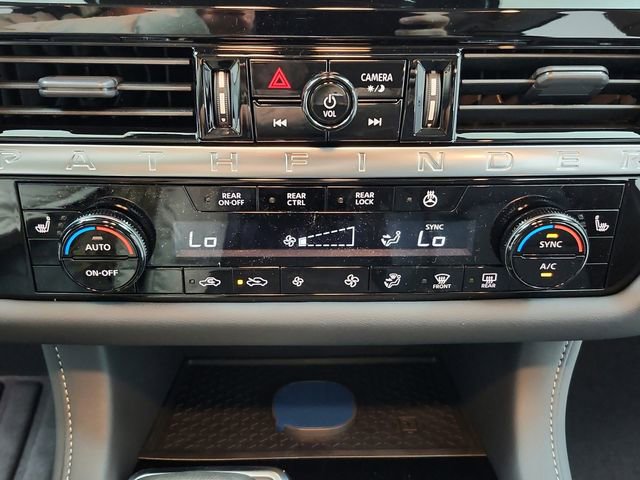 New 2026 Nissan Pathfinder SL w/ SL Premium Package image 33