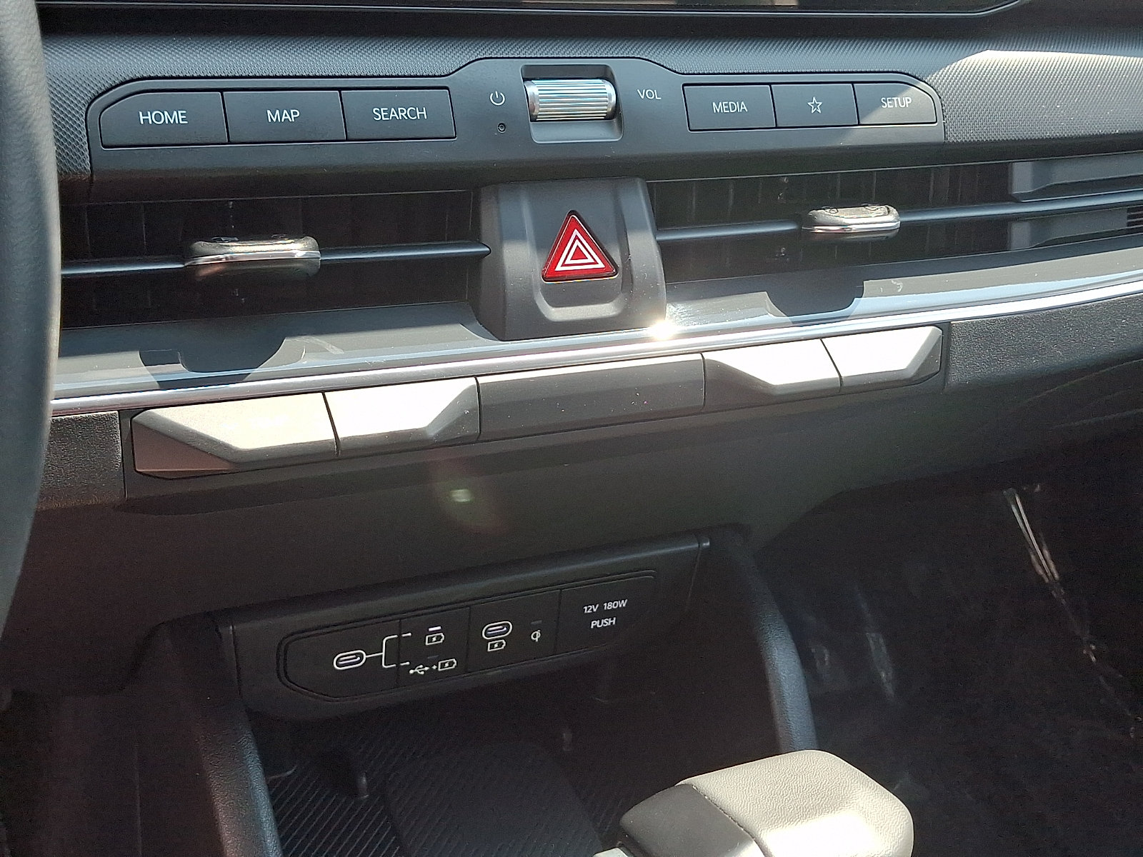 Certified 2025 Kia K4 EX FWD image 15