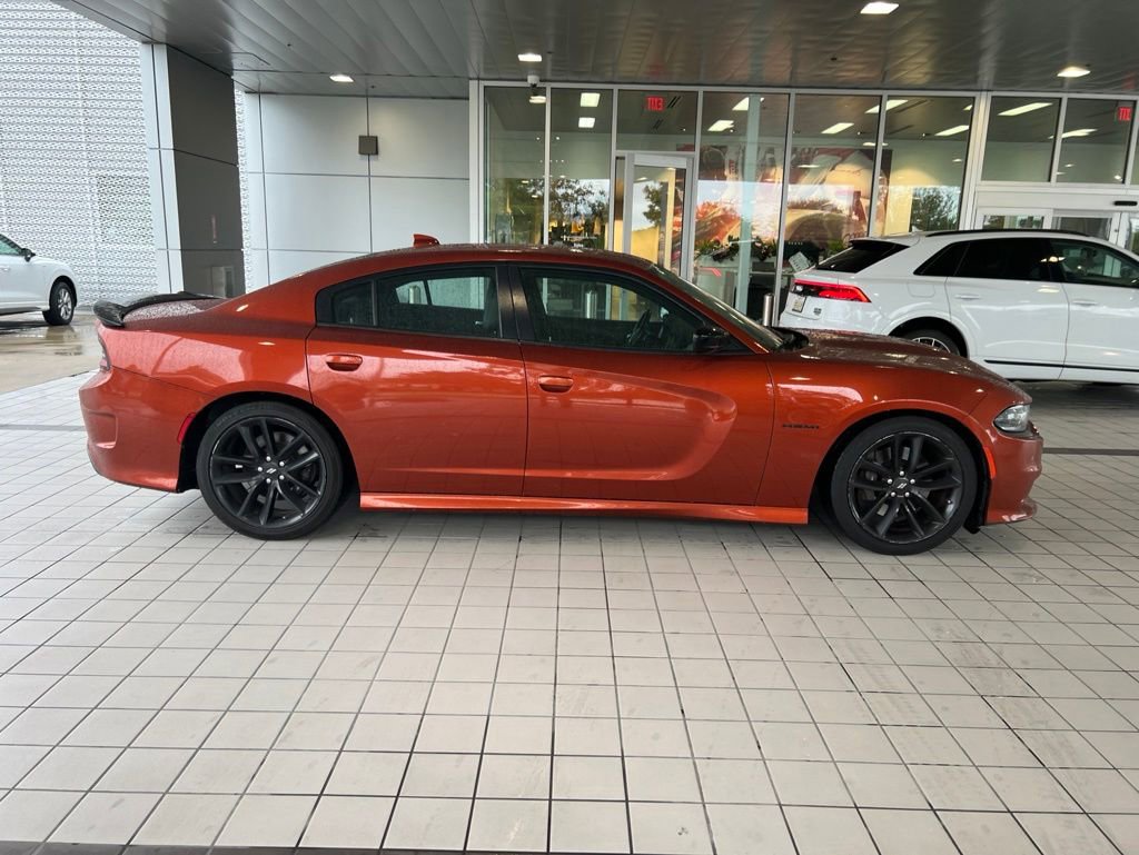Used 2022 Dodge Charger R/T w/ Plus Group RWD image 5