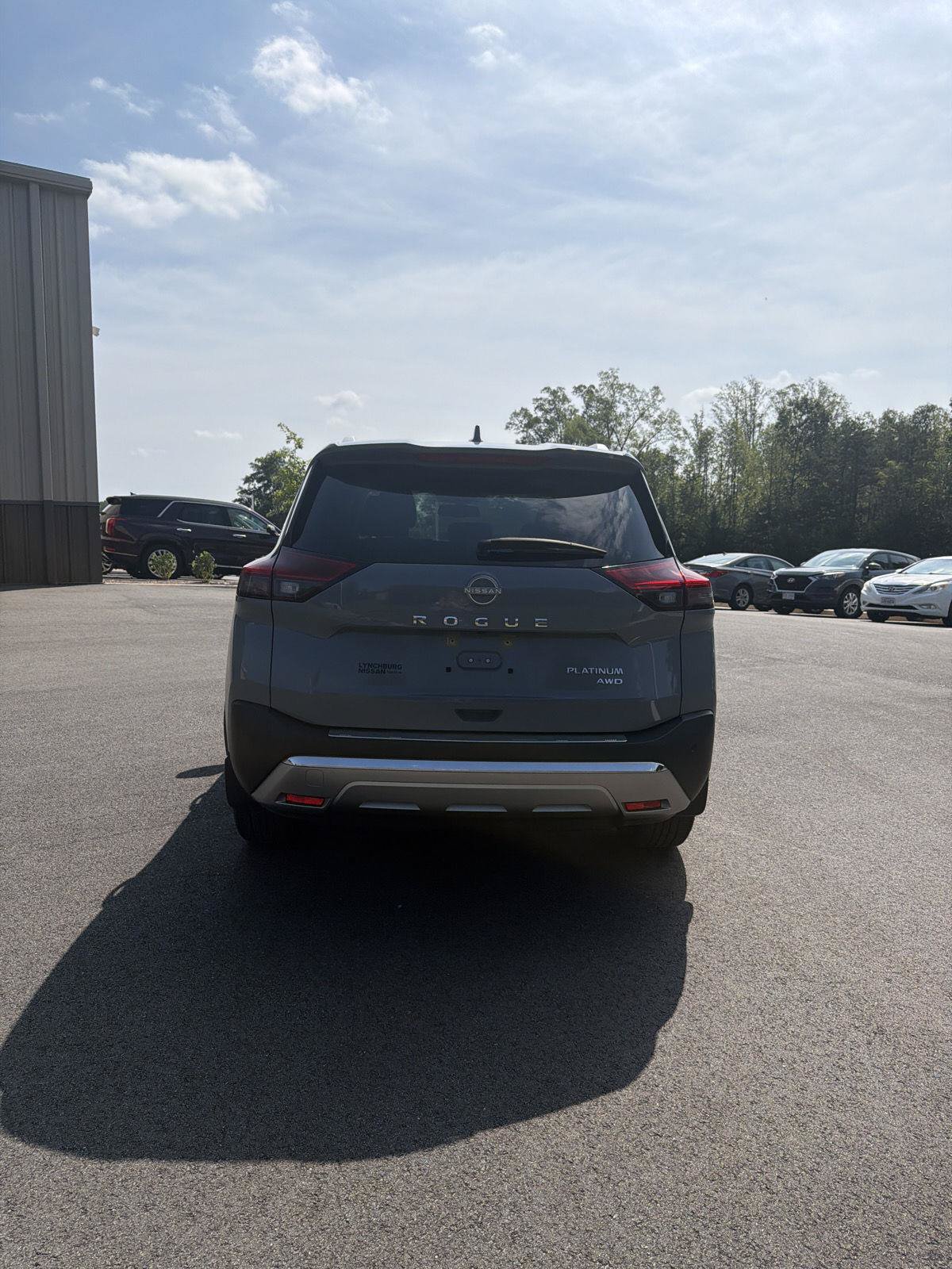 Used 2023 Nissan Rogue Platinum w/ Platinum Premium Package AWD/4WD image 4