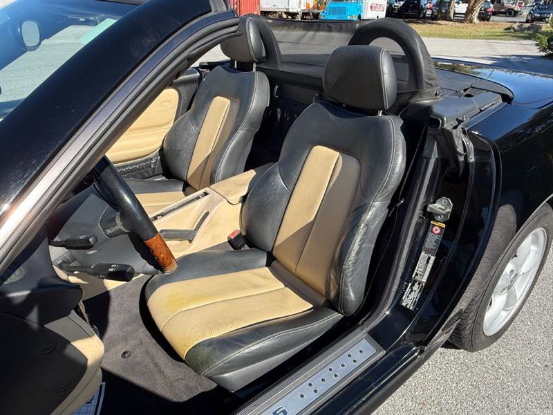 Used 2003 Mercedes-Benz SLK 320 image 9