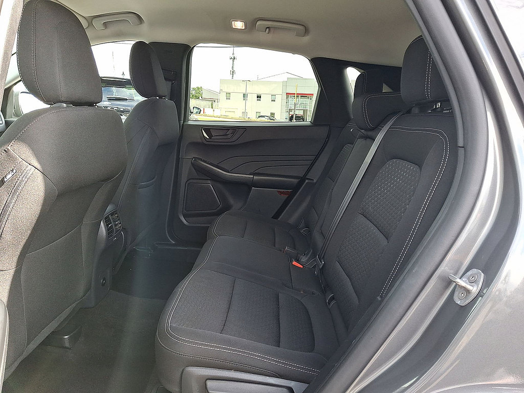 Certified 2025 Ford Escape Active AWD/4WD image 26