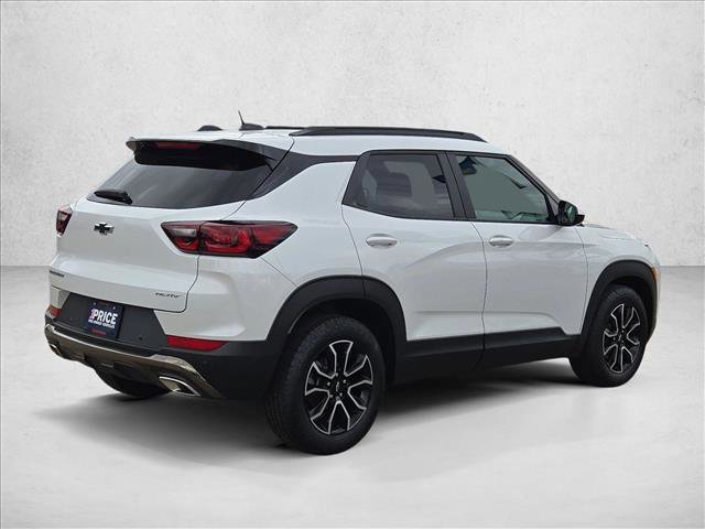 Used 2025 Chevrolet TrailBlazer ACTIV w/ Convenience Package image 5