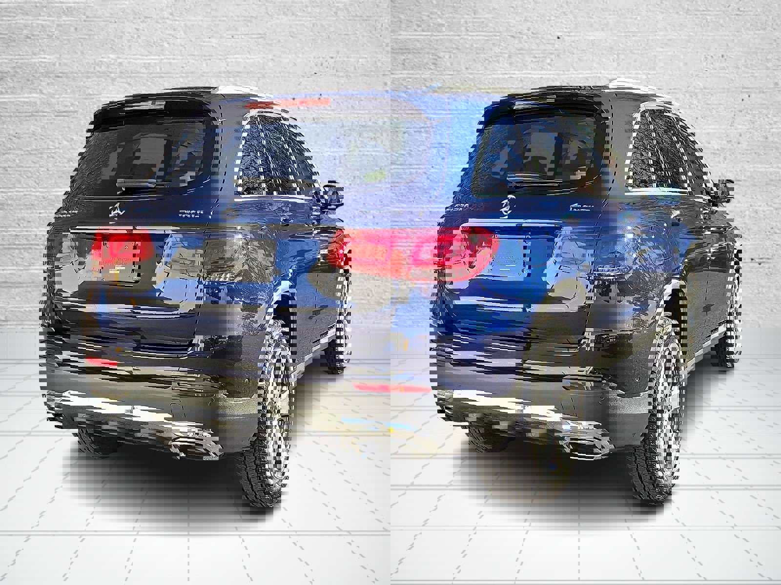 Used 2022 Mercedes-Benz GLC 300 4MATIC image 6