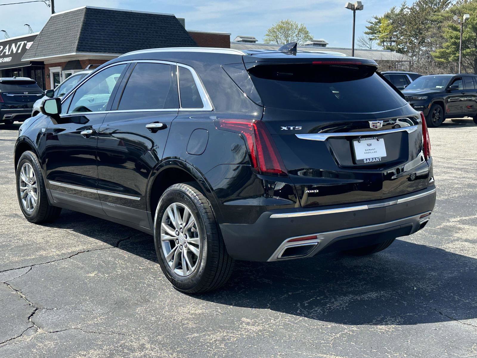 Certified 2023 Cadillac XT5 Premium Luxury image 5