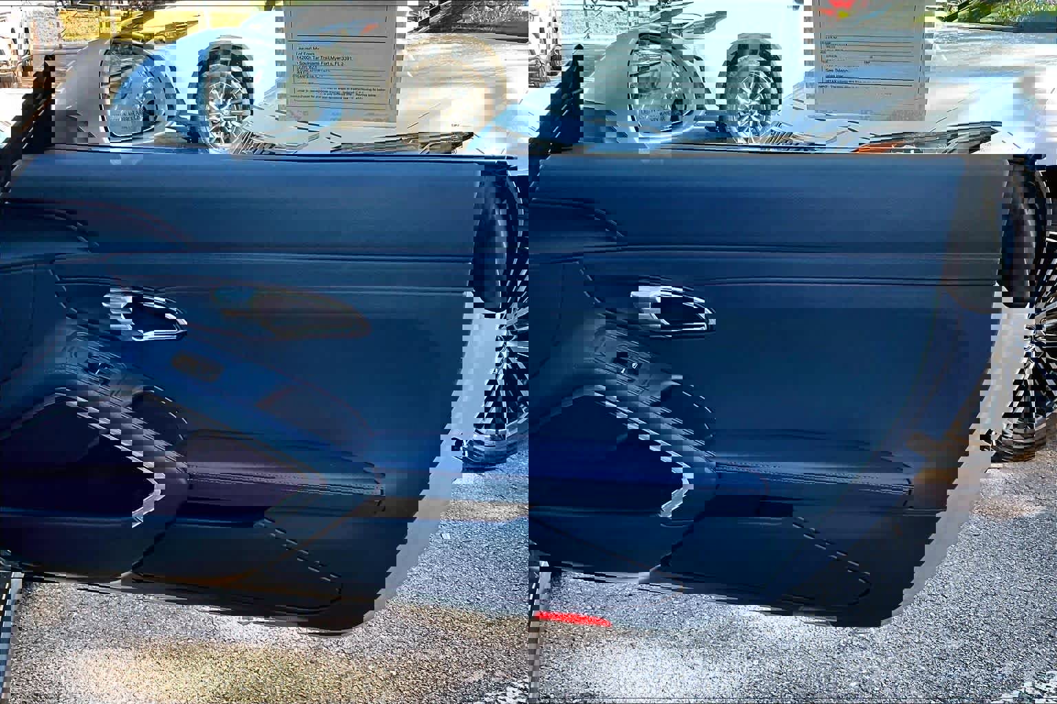 Used 2014 Porsche 911 Carrera 4 image 24