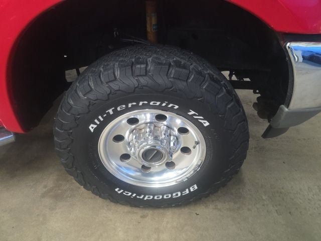 Used 2001 Ford F250 XLT AWD/4WD image 2