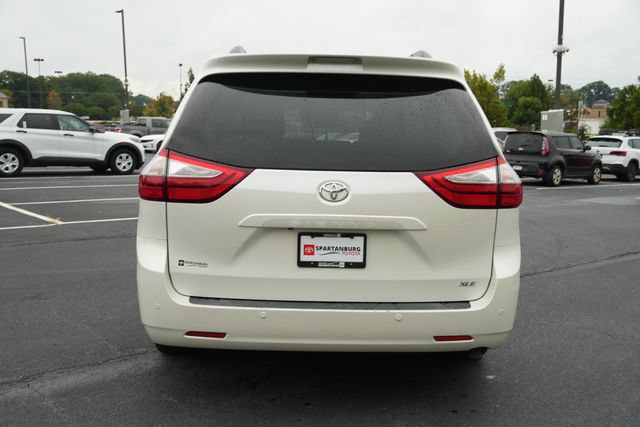 Used 2015 Toyota Sienna XLE w/ XLE Navigation Package FWD image 6
