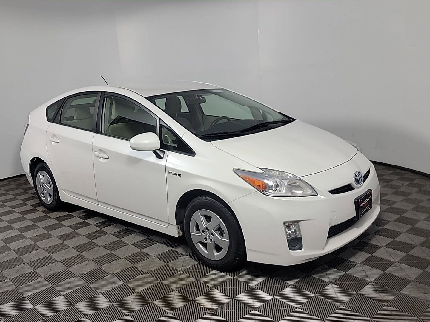 Used 2011 Toyota Prius Two image 1