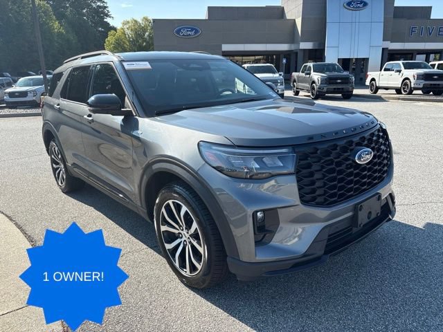 Certified 2025 Ford Explorer ST-Line AWD/4WD image 2