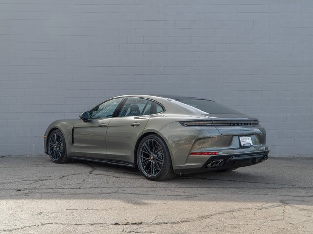 Certified 2025 Porsche Panamera GTS image 3