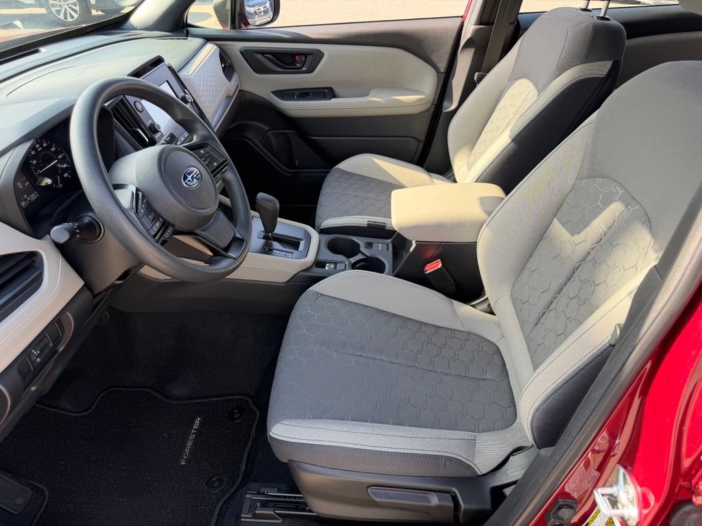 Used 2025 Subaru Forester AWD/4WD image 22