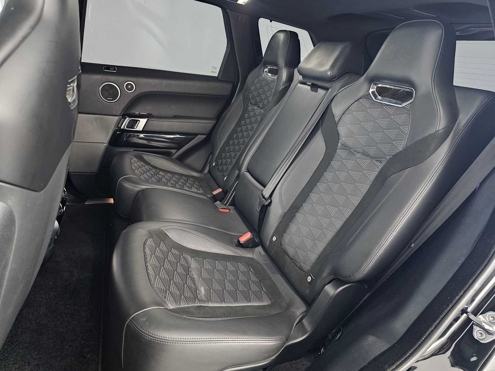 Used 2022 Land Rover Range Rover Sport SVR AWD/4WD image 17