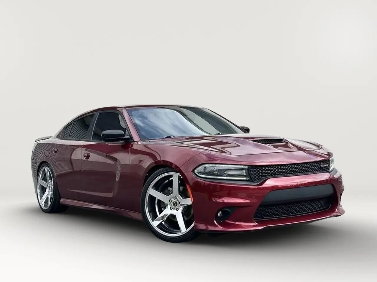 Used 2019 Dodge Charger R/T w/ Driver Confidence Group RWD image 24