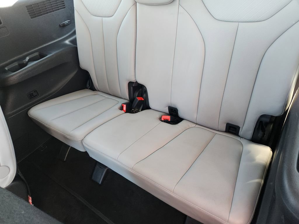 Used 2025 Hyundai Palisade SEL image 18