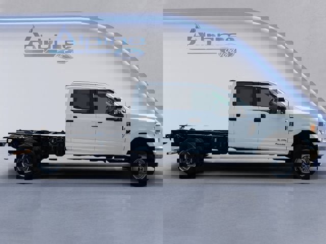 Used 2022 Ford F350 XLT image 6