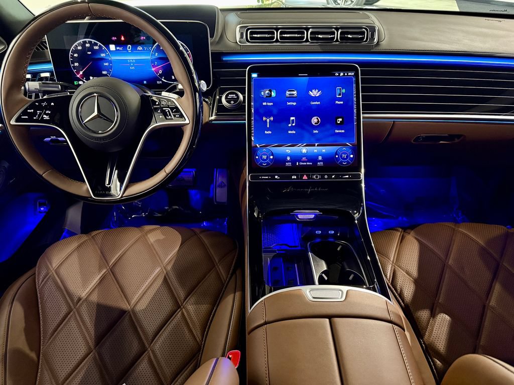 Used 2026 Mercedes-Benz Maybach S 680 4MATIC image 5