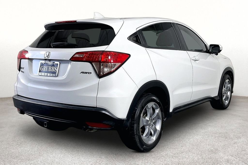 Used 2016 Honda HR-V EX image 2